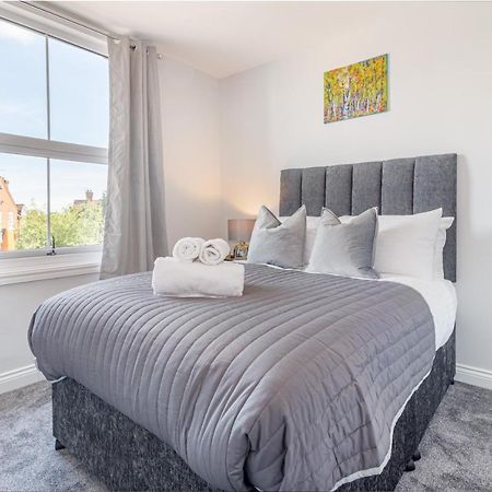 Fernhill Heath Host & Stay - The Bull Inn, 3 Double Rooms المظهر الخارجي الصورة