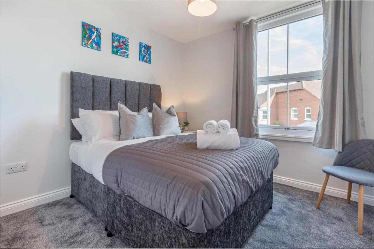Fernhill Heath Host & Stay - The Bull Inn, 3 Double Rooms المظهر الخارجي الصورة